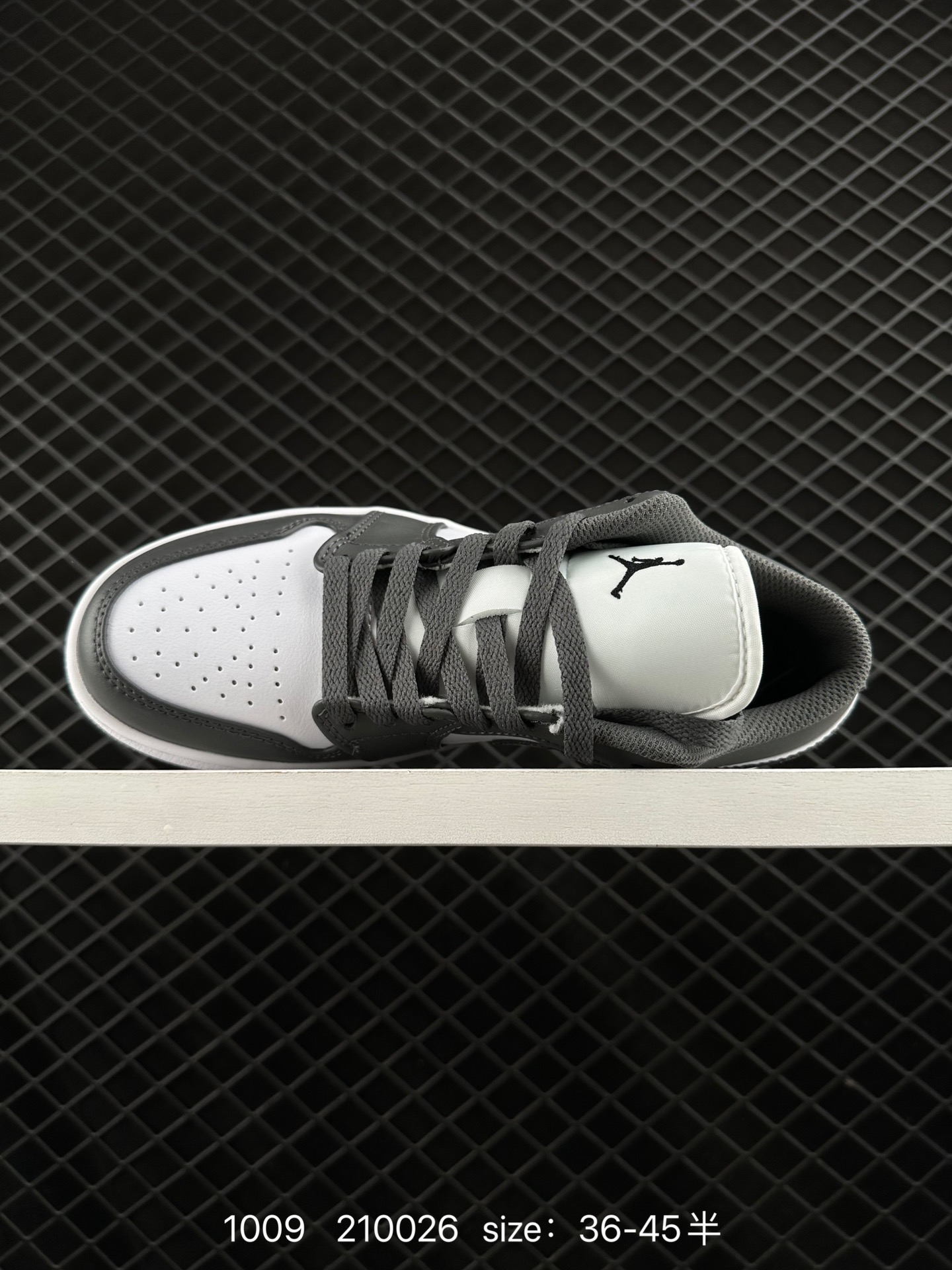 Air Jordan 1 Low AJ1